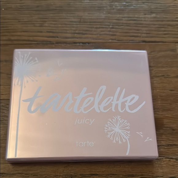 Tartelette Juicy Eyeshadow Palette - Picture 1 of 3